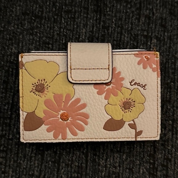 Coach Bags Coach Accordion Card Case Wallet Floral Cluster Print